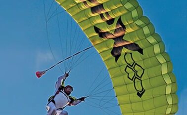 Pilot chute ?brizy media=8029&brizy crop=iW%3D416%26iH%3D413%26oX%3D0%26oY%3D48%26cW%3D416%26cH%3D315